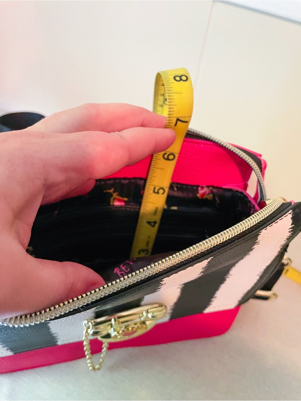 Betsey Johnson Pink Telephone B & W Stripe Bag Adjustable Strap Crossbody - Picture 14 of 16